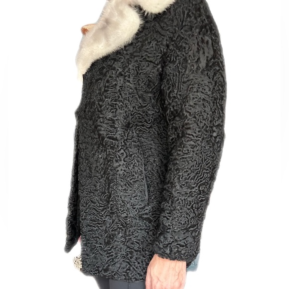 Vintage Curly Lamb and Mink Jacket - Picture 3 of 9